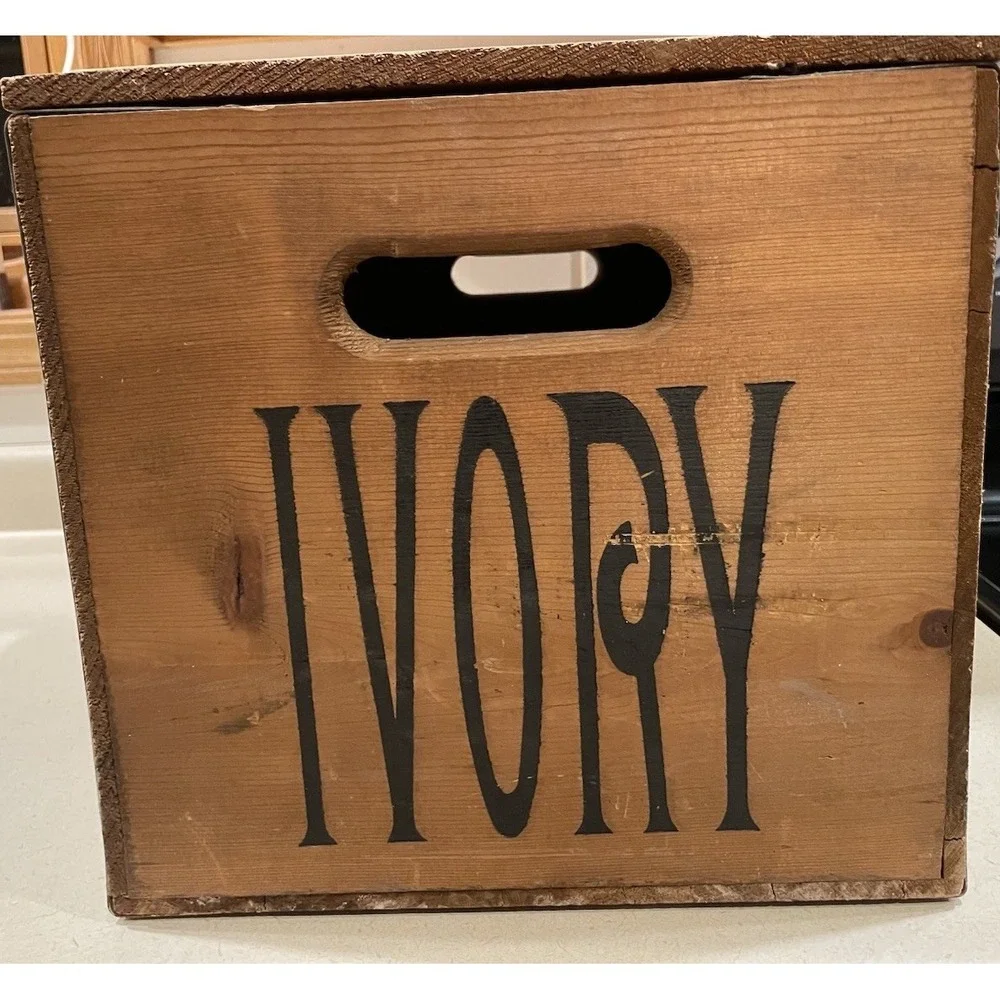 Vintage Proctor &‎ Gamble Ivory Wooden Shipping Box